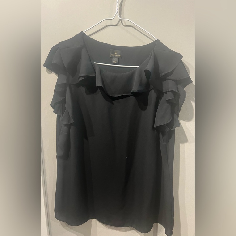 Worthington Blouse, Lightweight, Perfect for summer!